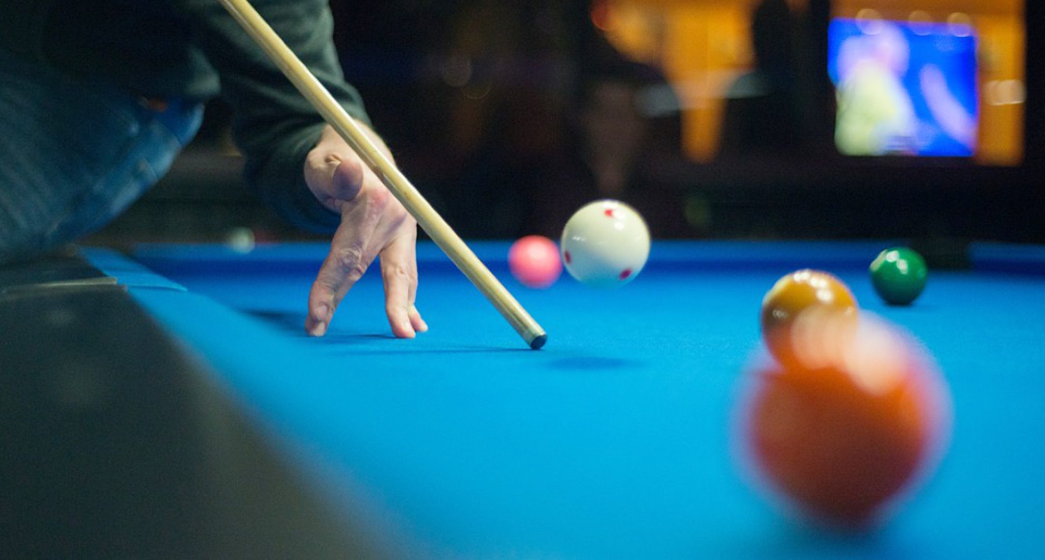 5 Best Jump Break Pool Cues Top Rated [Buying Guide]